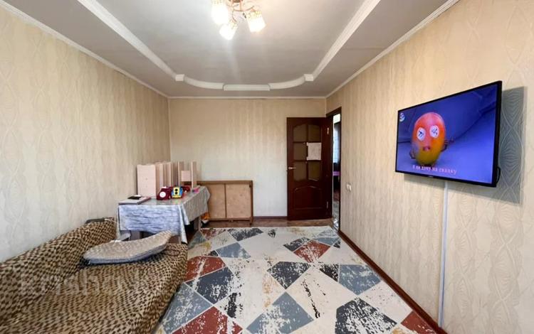 3-бөлмелі пәтер · 62 м² · 1/5 қабат, Центр, ул. Кабанбай батыра 75/89, бағасы: 18.8 млн ₸ в Талдыкоргане — фото 2