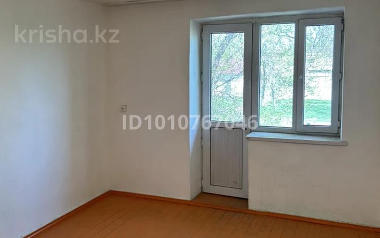 1-комнатная квартира · 40 м² · 2/2 этаж, Әйтеке би 8/11 за 4.4 млн ₸ в Арыси — фото 2