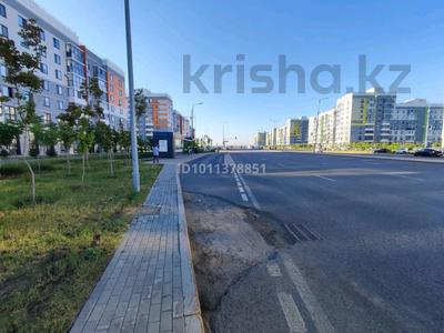 3-бөлмелі пәтер · 90 м² · 3/9 қабат, Е-117 42, бағасы: ~ 38.9 млн ₸ в Астане, Есильский р-н