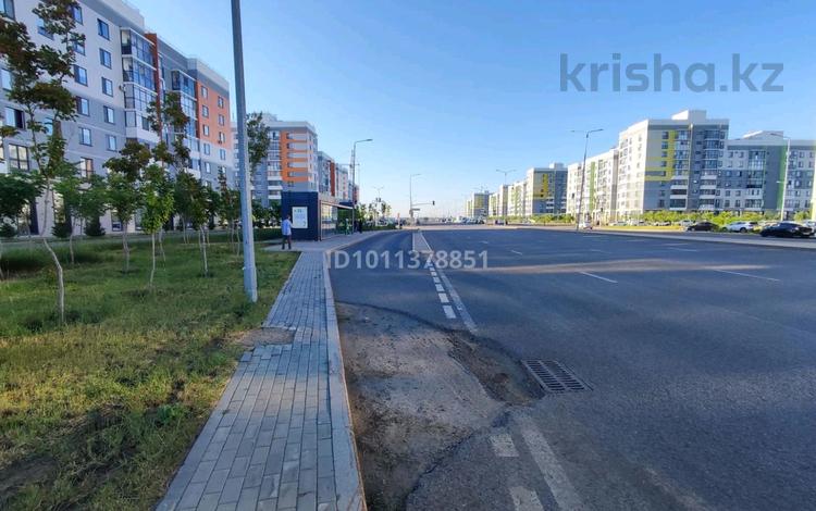 3-комнатная квартира · 90 м² · 3/9 этаж, Е-117 42 за ~ 37.8 млн ₸ в Астане, Есильский р-н — фото 22