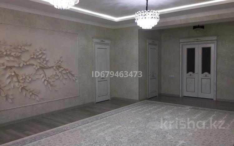 Отдельный дом • 6 комнат • 200 м² • 10 сот., мкр Нуртас 1989 за 110 млн 〒 в Шымкенте, Каратауский р-н — фото 2