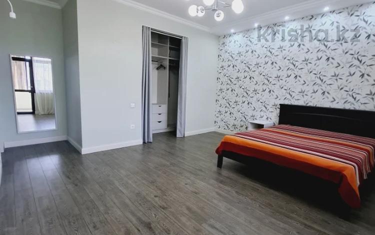 3-комнатная квартира · 130 м² · 5/6 этаж, мкр Нур Алатау, Еркегали Рахмадиева за 700 000 〒 в Алматы, Бостандыкский р-н — фото 2