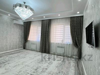 4-комнатная квартира · 130 м² · 1/5 этаж, 16-й мкр 79 за 58.5 млн ₸ в Актау