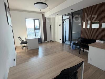 Офисы, образование, конференц-залы, кабинеты и рабочие места, студии · 28.2 м² за 420 000 〒 в Астане, Есильский р-н