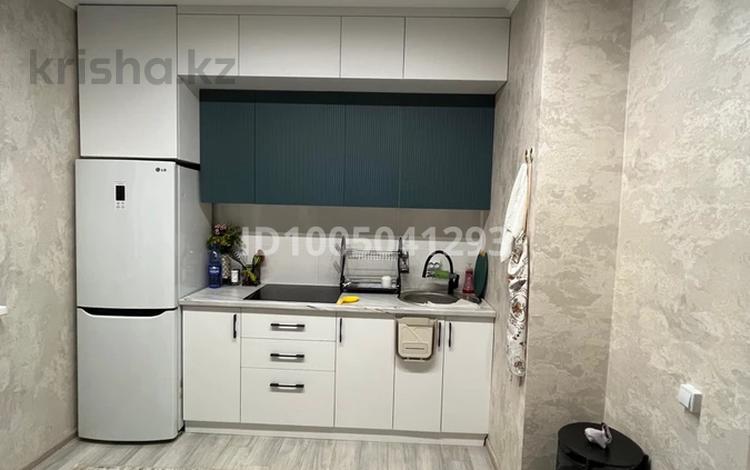 2-комнатная квартира · 64 м² · 1 этаж, мкр Пригородный 12 — Магазин Аян за 200 000 ₸ в Астане, Есильский р-н — фото 2