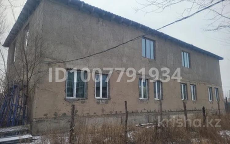 Жеке үй · 20 бөлме · 400 м² · 3.5 сот., Айтмағанбет Есмағанбет 2 а — Абая, бағасы: 20 млн ₸ в Косшы — фото 19
