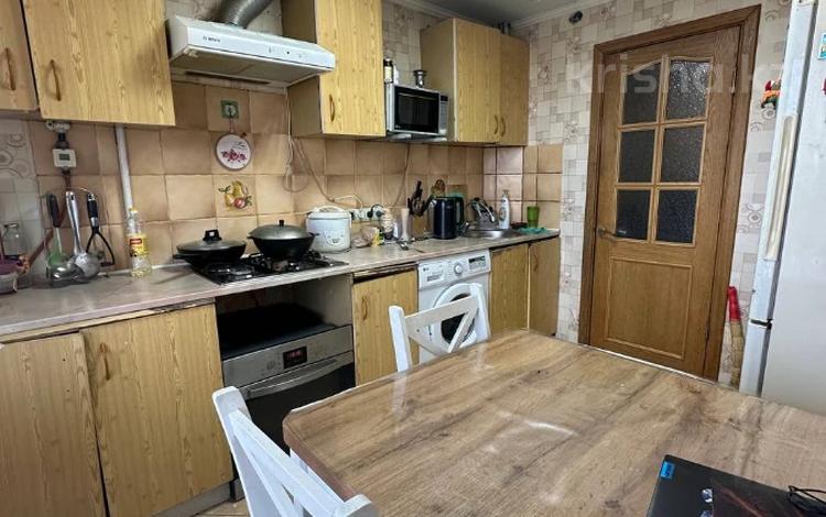 3-бөлмелі пәтер · 67.3 м² · 8/9 қабат, Жаңа қала ш/а., Ермекова 52, бағасы: 27 млн ₸ в Караганде, Казыбек би р-н — фото 5