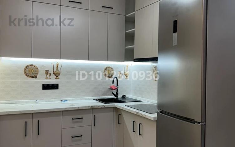 2-бөлмелі пәтер · 40 м² · 9/9 қабат, мкр Шугыла, Мкрн Шугыла 340/46, бағасы: 28 млн ₸ в Алматы, Наурызбайский р-н — фото 2