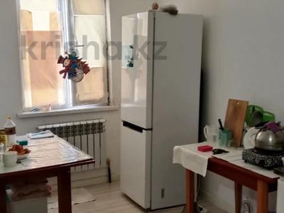 1-бөлмелі пәтер · 33 м² · 2/3 қабат, Шұғыла ш/а., проспект Абая 273, бағасы: 14 млн ₸ в Алматы, Наурызбайский р-н