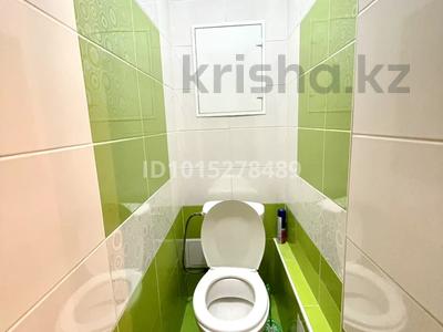2-комнатная квартира · 56 м² · 1/5 этаж, Бурова 22 — Рядом ука вокзал и центральный рынок за 200 000 ₸ в Усть-Каменогорске