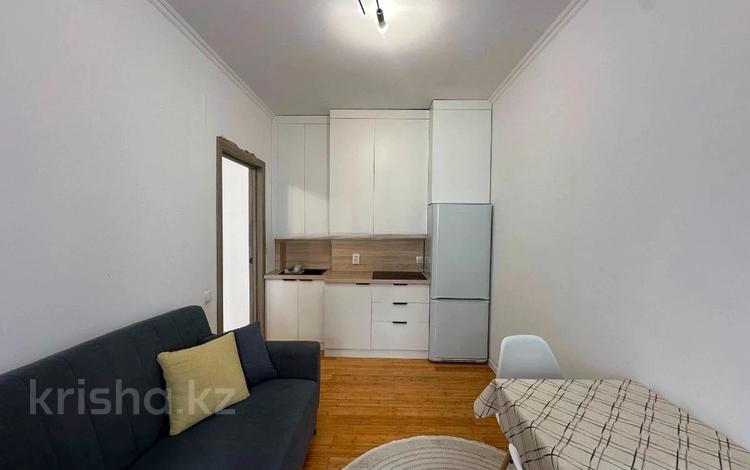 2-комнатная квартира · 40 м² · 18/22 этаж, Роза Багланова за 25.9 млн ₸ в Астане, Нура р-н — фото 2