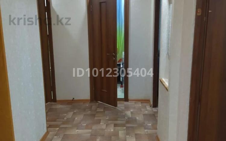 3-бөлмелі пәтер · 66 м² · 4/5 қабат, мкр. Зачаганск пгт, Жангир хана 59, бағасы: 150 000 ₸ в Уральске — фото 2