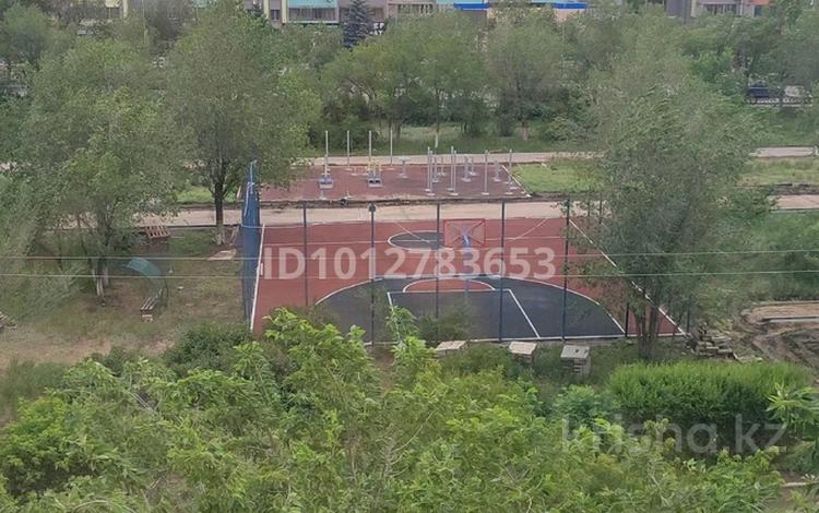 2-комнатная квартира · 45 м² · 5/5 этаж, мкр 5, А Молдагуловой — ЦОН, Вечный огонь. за 12 млн ₸ в Актобе — фото 2