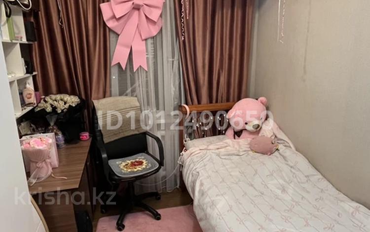 3-комнатная квартира · 46 м² · 4/5 этаж, мкр Юго-Восток, Язева 13 — рядом с новой корзиной за 16.7 млн ₸ в Караганде, Казыбек би р-н — фото 2
