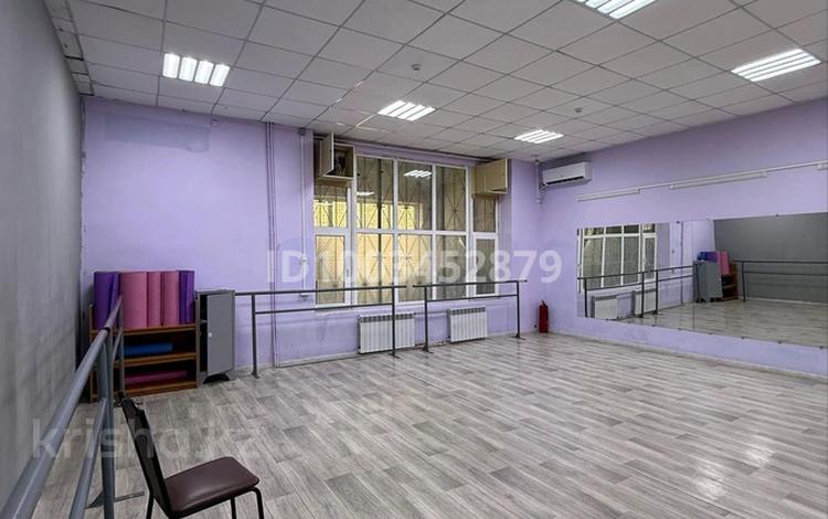 Свободное назначение, офисы, кабинеты и рабочие места · 100 м² за 5 000 ₸ в Актау, 26-й мкр — фото 2