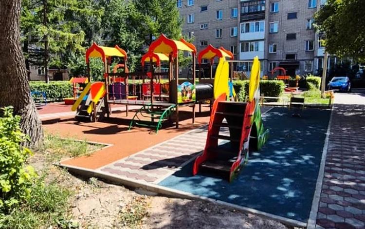 4-комнатная квартира · 78.2 м² · 4/5 этаж, Конституции 53 за 27.6 млн ₸ в Петропавловске — фото 19