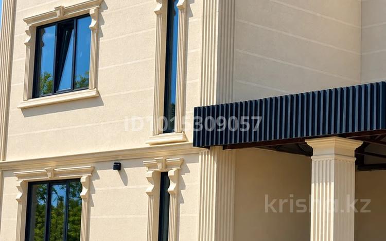 Жеке үй · 5 бөлме · 220 м² · 4 жүзд., Самурык — Мкр Жеруык, бағасы: 79.9 млн ₸ в Туздыбастау (Калинино) — фото 10