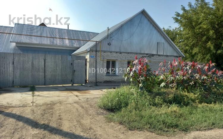 Отдельный дом · 5 комнат · 162 м² · 4.5 сот., Новый переулок 2 — 8 марта за 30 млн 〒 в Уральске — фото 2
