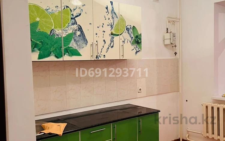 2-комнатная квартира · 55 м² · 2/5 этаж, Султан Бейбарыс 2 — Школа Мурагер, район Взлетка за 16.5 млн 〒 в  — фото 2