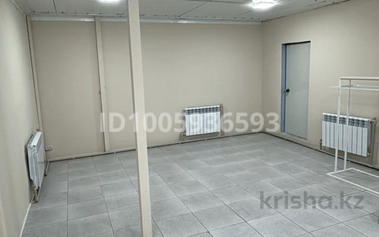 Магазины и бутики · 52 м² за 260 000 〒 в  — фото 2