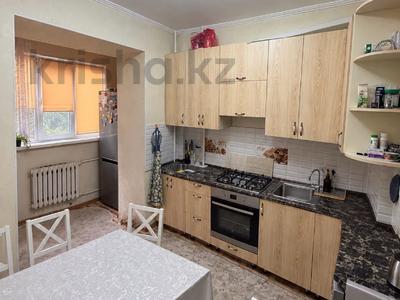 3-комнатная квартира · 76 м² · 4/9 этаж, мкр Аксай-3Б 2 за 45 млн ₸ в Алматы, Ауэзовский р-н