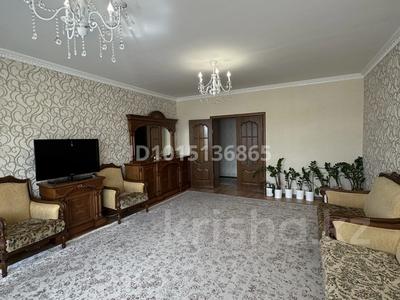 4-комнатная квартира · 150 м² · 8/14 этаж, Сатпаева 22 за ~ 66 млн ₸ в Астане, Алматы р-н