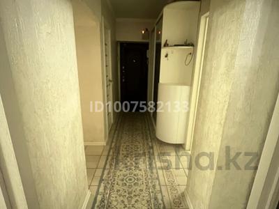 3-комнатная квартира · 70 м² · 4/5 этаж, Толе би 5 — Городской акимат, дет сад Брусничка, подъезд 9 за 32 млн 〒 в Каскелене