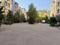 4-комнатная квартира · 132 м² · 2/6 этаж, Есенберлина — Горячее предложение !!! за 105 млн ₸ в Алматы, Медеуский р-н — фото 29