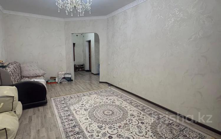 1-бөлмелі пәтер · 45 м² · 2/5 қабат, Алтын орда ш/а., Тауелсиздик, бағасы: 19.5 млн ₸ в Актобе, мкр. Алтын орда — фото 6
