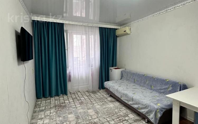 1-комнатная квартира, 30 м², 3/5 этаж, абулхаир хана за 11.5 млн 〒 в Актобе — фото 11