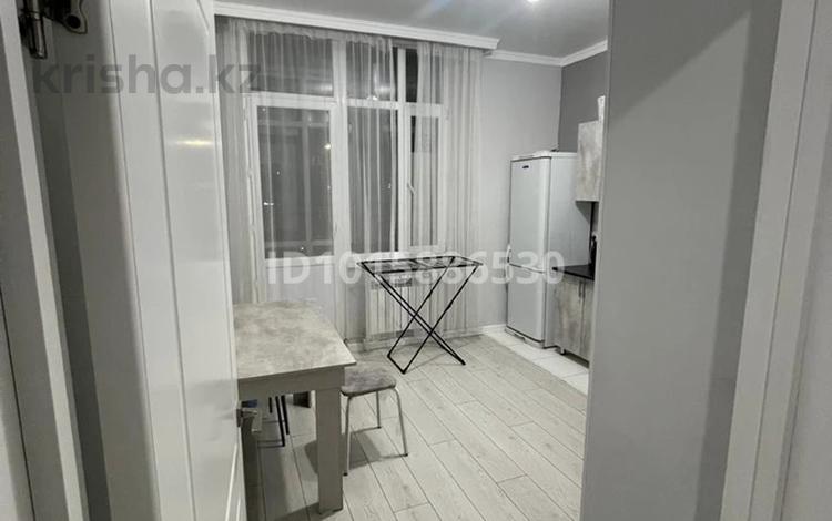1-комнатная квартира · 38 м² · 2/8 этаж, Мангилик Ел 51/2 — Ұлы дала пересечение Туркестан за 250 000 ₸ в Астане, Есильский р-н — фото 2