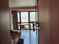 2-комнатная квартира · 55 м² · 12/15 этаж, Жумалиева 153 за 400 000 ₸ в Алматы, Алмалинский р-н — фото 18