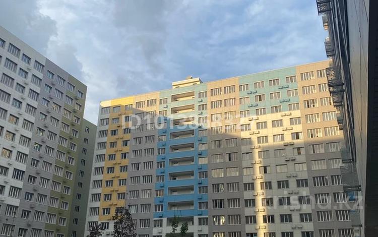 2-комнатная квартира · 58 м² · 8/13 этаж, Есенова за 300 000 ₸ в Алматы, Жетысуский р-н — фото 2