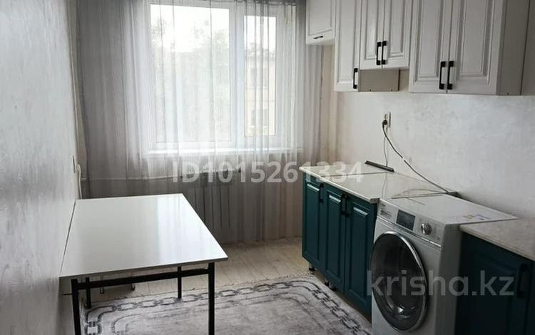 2-комнатная квартира · 44.2 м² · 5/5 этаж, Есенберлина 43 за 180 000 ₸ в Жезказгане — фото 2