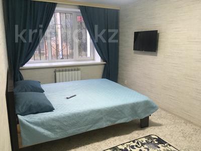 1-комнатная квартира, 21 м², 1/5 этаж посуточно, мкр Шанхай, Казангапа 46А за 6 000 〒 в Актобе, мкр Шанхай