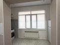 2-бөлмелі пәтер · 86 м², 17-ш/а. 110, бағасы: 300 000 ₸ в Актау, 17-й мкр — фото 4