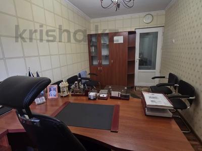 3-бөлмелі пәтер · 60 м² · 1/5 қабат, улица Жангильдина, бағасы: 21 млн ₸ в Шымкенте, Туран р-н