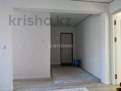 2-бөлмелі пәтер · 60 м² · 2/5 қабат, Сатпаева — Сатпаева, бағасы: 200 000 ₸ в Усть-Каменогорске, Ульбинский