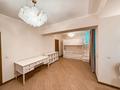 6-комнатная квартира · 211 м² · 4/5 этаж, Тулебаева 142 за 260 млн ₸ в Алматы, Медеуский р-н — фото 10
