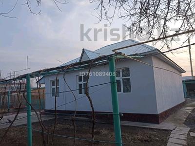 Отдельный дом · 3 комнаты · 100 м², Дибаева 37 — Саттарханова- Дибаева за 200 000 〒 в Туркестане