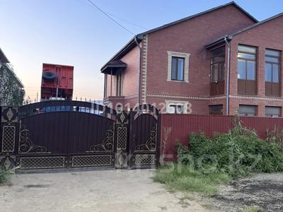 Жеке үй · 6 бөлме · 220 м² · 9 жүзд., Ардагер ш/а., Хаусбай Шортабаев 2 2 — Рядом Мадеш мойка, бағасы: 58 млн ₸ в Атырау, мкр Ардагер