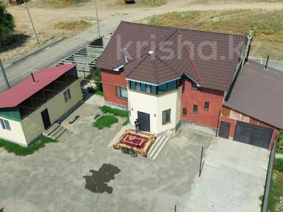 Жеке үй · 9 бөлме · 267 м² · 15 жүзд., Көктал ш/а 1а, бағасы: 45 млн ₸ в Талдыкоргане, мкр Коктал