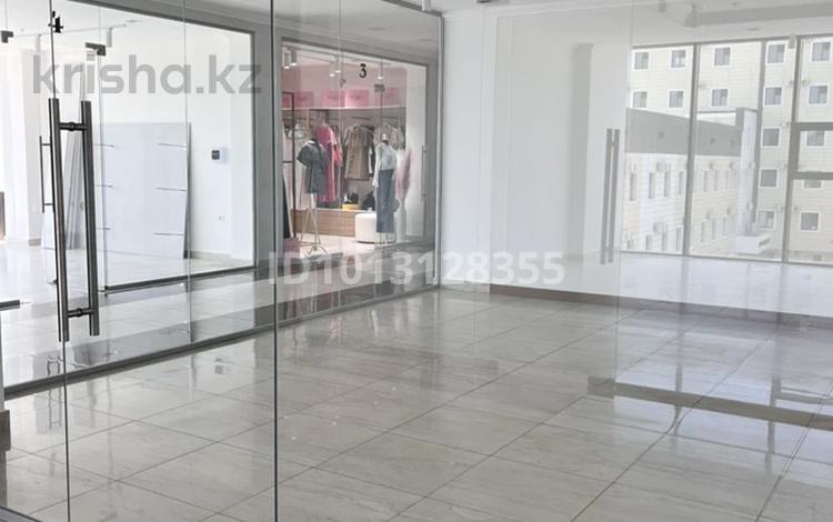 Магазины и бутики · 30 м² за 210 000 ₸ в Шымкенте, Аль-Фарабийский р-н — фото 2