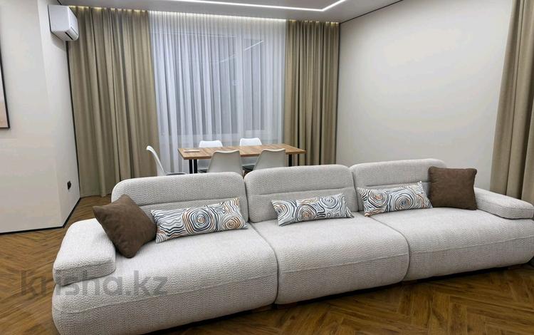 3-комнатная квартира · 95 м² · 22/22 этаж, Туркестан 4Б за 600 000 ₸ в Астане, Есильский р-н — фото 2