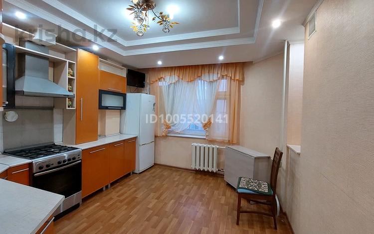 3-комнатная квартира · 80 м² · 7/9 этаж, мкр Жана Орда 3 за 230 000 〒 в Уральске — фото 2