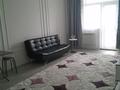 2-бөлмелі пәтер · 75 м² · 13/14 қабат, 17-й мкр, ​17-й микрорайон 6, бағасы: 320 000 ₸ в Актау — фото 4