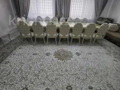 4-комнатная квартира · 130 м² · 1/5 этаж, мкр Нурсат за 350 000 ₸ в Шымкенте, Каратауский р-н