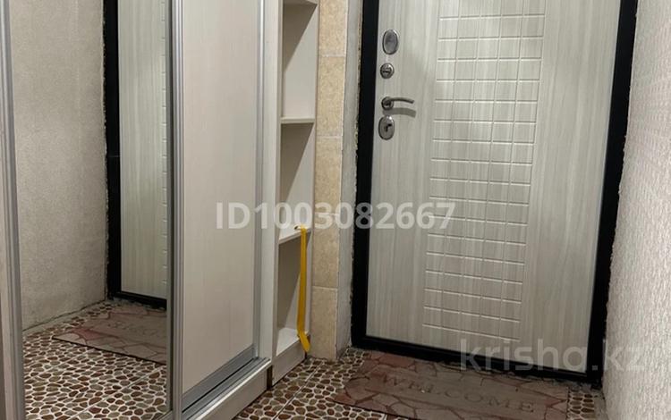 3-бөлмелі пәтер · 70 м² · 4/5 қабат, Райымбек б196/6 12 — Возле ЭнергоСбыт УМС, бағасы: 22 млн ₸ в Узынагаш — фото 2