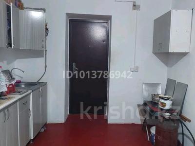 1-бөлмелі пәтер · 18 м² · 5/5 қабат, Толеби 11 — Толеби 11, бағасы: 3 млн ₸ в Таразе