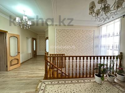 Отдельный дом · 5 комнат · 240 м² · 10 сот., мкр Юго-Восток, Таугуль 24 за 130 млн 〒 в Караганде, Казыбек би р-н